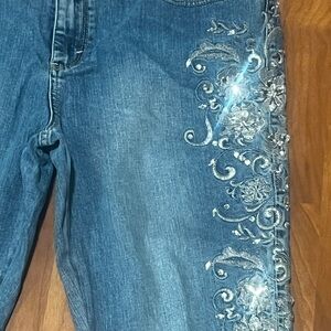 Victoria Secret Embroidered Jeans  SZ 16 NWT jeweled with rhinestones stretch
